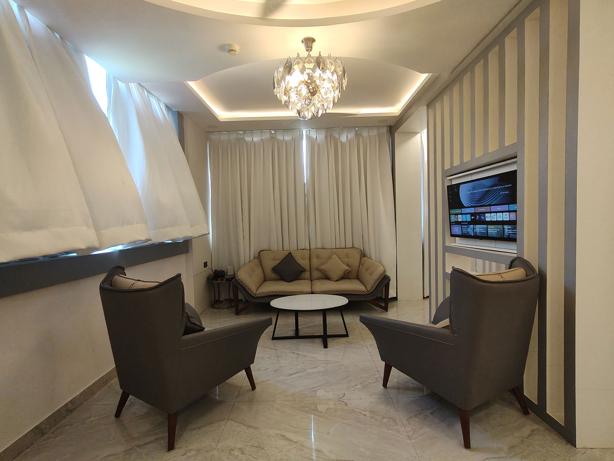Luxury Suite